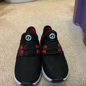 Children’s nautica sneakers, size 11, never worn